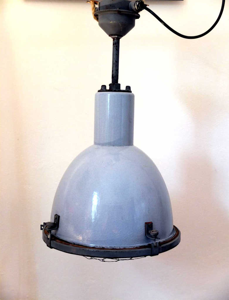 Industrielampe - works berlin...restauriert und verkauft original